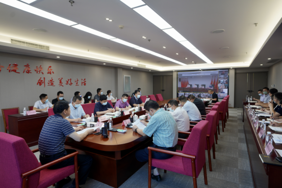 四川尊龙凯时集团召开疫情防控工作领导小组2022年第3次会议 集团党委书记、董事长、疫情防控工作领导小组第一组长任丁主持会议并讲话